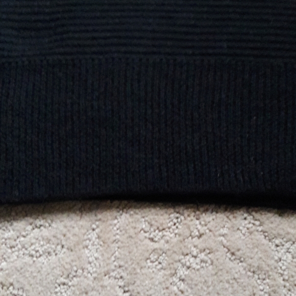 Banana Republic Black Cowl Neck Sweater - Picture 4 of 7